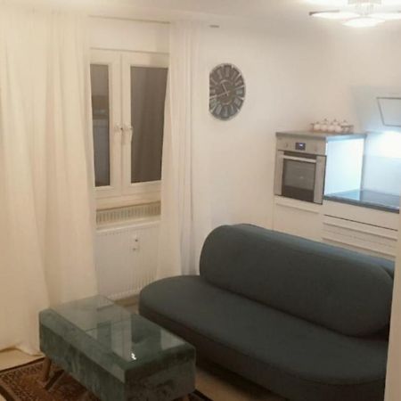 Apartment Mit Schoener, Moderner Einrichtung Köln Exteriör bild