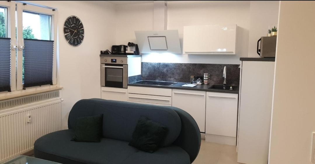 Apartment Mit Schoener, Moderner Einrichtung Köln Exteriör bild